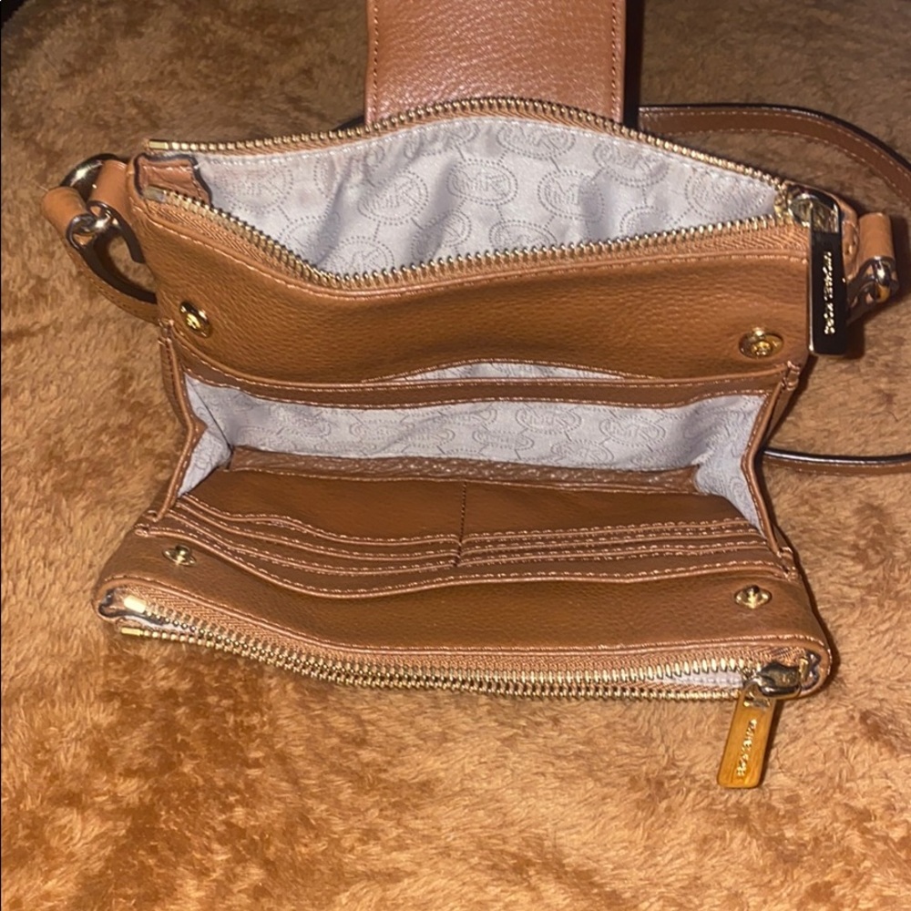 Authentic Micheal Kors Bag - Picture 3 of 3